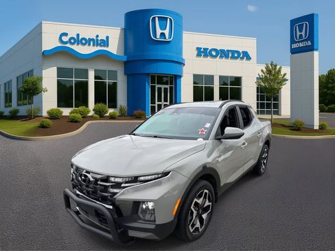 Used 2023 Hyundai Santa Cruz Limited image 2