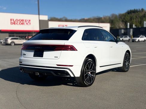 Used 2023 Audi Q8 Premium Plus w/ Premium Plus Package AWD/4WD image 7