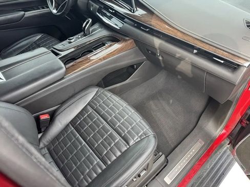 Used 2021 Cadillac Escalade Sport Platinum image 14