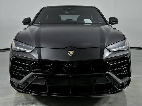Used 2022 Lamborghini Urus AWD/4WD image 4