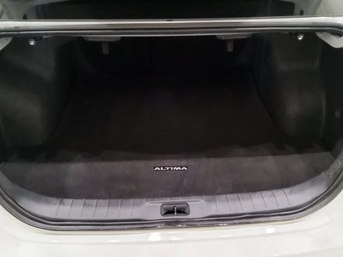 Used 2024 Nissan Altima 2.5 S image 13