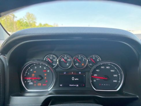 Used 2019 Chevrolet Silverado 1500 LT w/ All-Star Edition AWD/4WD image 10