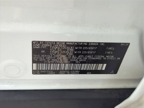Used 2024 Toyota RAV4 XLE w/ Convenience Package FWD image 25