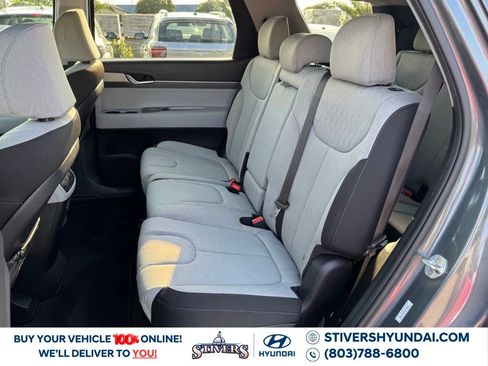 Used 2022 Hyundai Palisade SE w/ Cargo Package FWD image 20