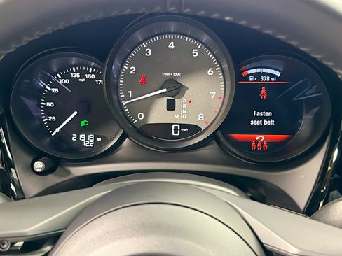 Certified 2022 Porsche Macan S image 40