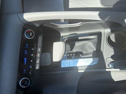 New 2026 Hyundai Elantra Sport FWD image 19