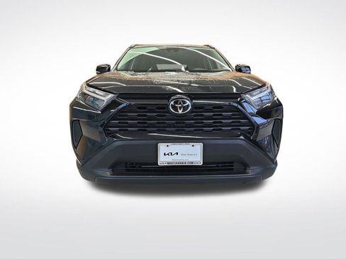 Used 2025 Toyota RAV4 XLE image 10