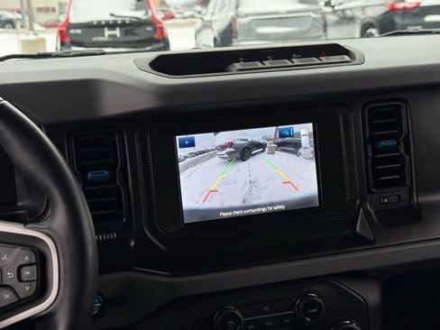 Used 2023 Ford Bronco Black Diamond image 4