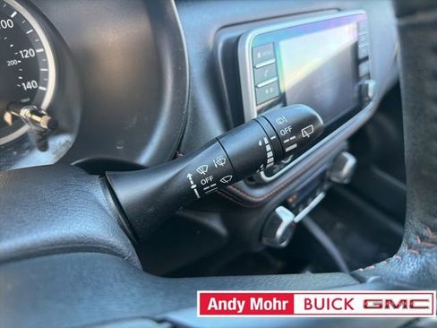 Used 2019 Nissan Kicks SR w/ SR Premium Package image 29