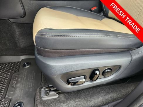 Used 2024 Lexus GX 550 AWD/4WD image 23