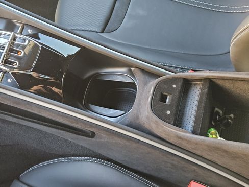 Used 2022 Ferrari Roma image 23