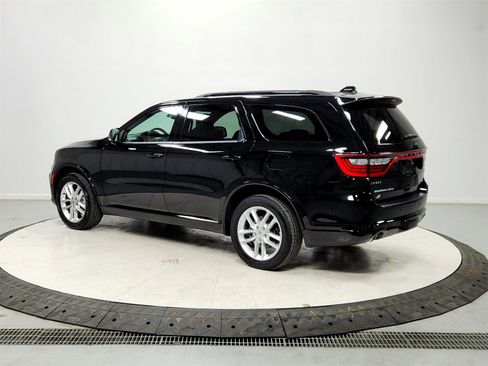 Used 2023 Dodge Durango GT image 5