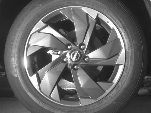 Used 2025 Nissan Rogue SV FWD image 15