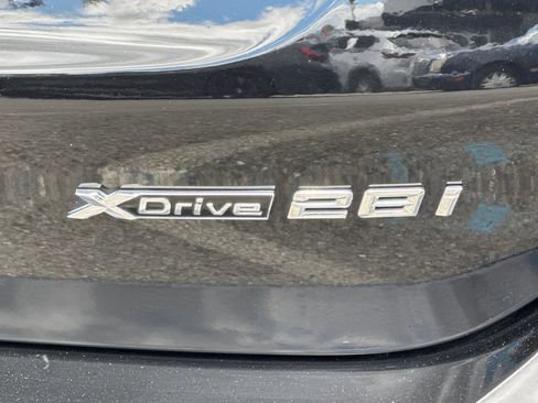 Used 2019 BMW X1 xDrive28i w/ Convenience Package AWD/4WD image 21