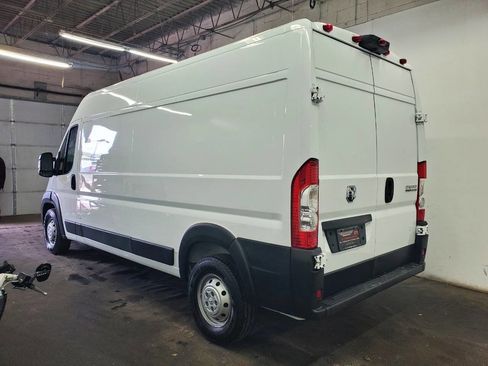 Used 2023 RAM ProMaster 2500 FWD image 5