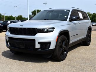 Used 2023 Jeep Grand Cherokee L Laredo AWD/4WD video 1