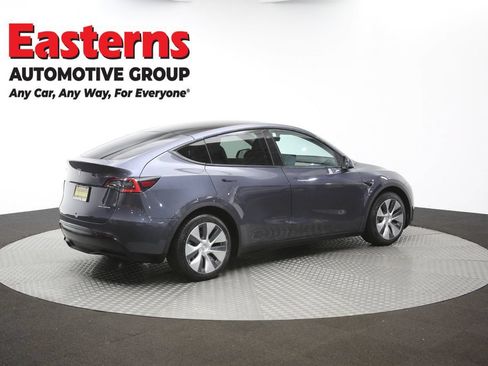 Used 2021 Tesla Model Y Long Range AWD/4WD image 37