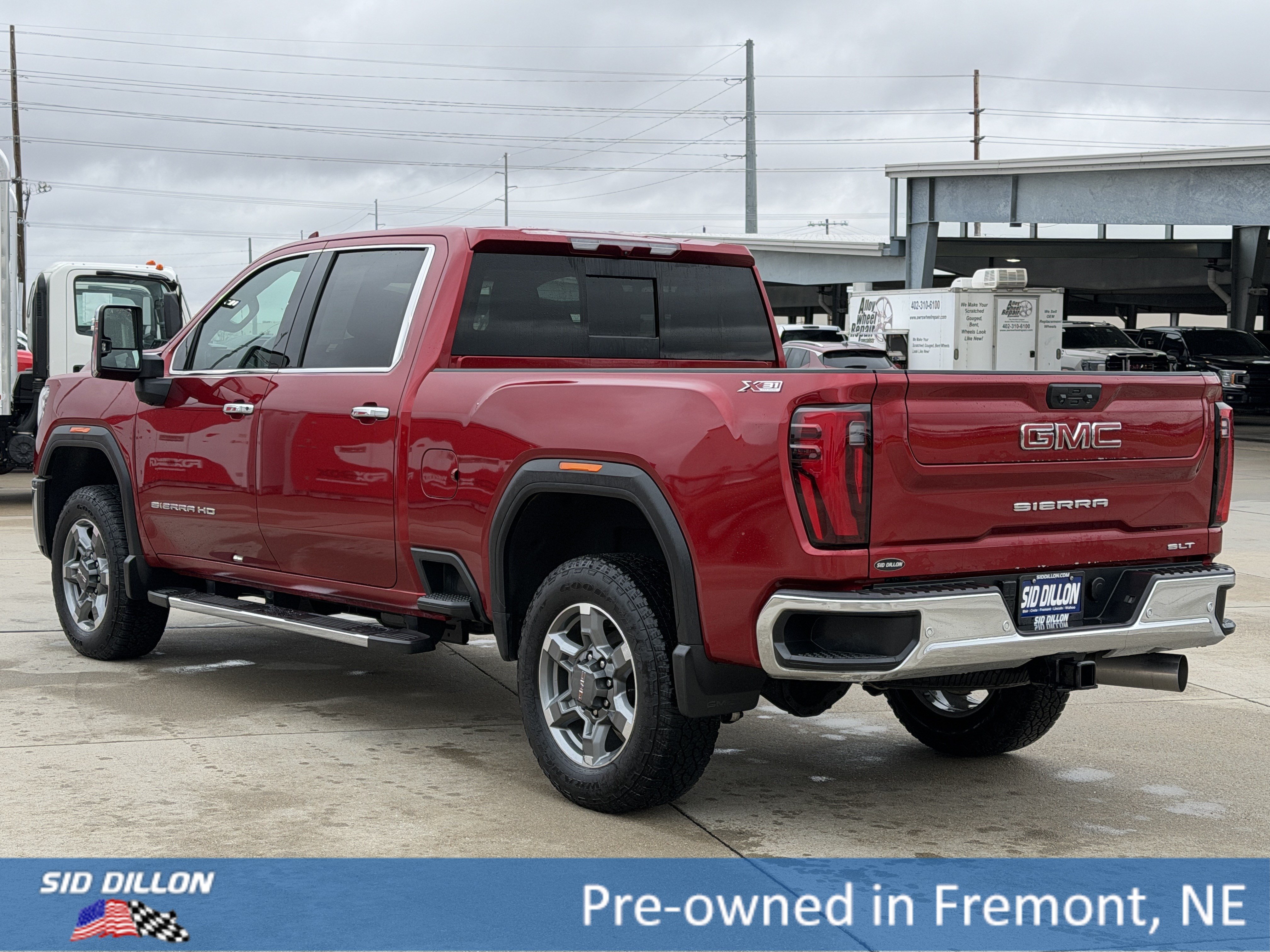 Certified 2025 GMC Sierra 2500 SLT w/ SLT Premium Package AWD/4WD image 6