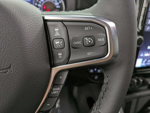 Used 2025 RAM 1500 Big Horn AWD/4WD image 20