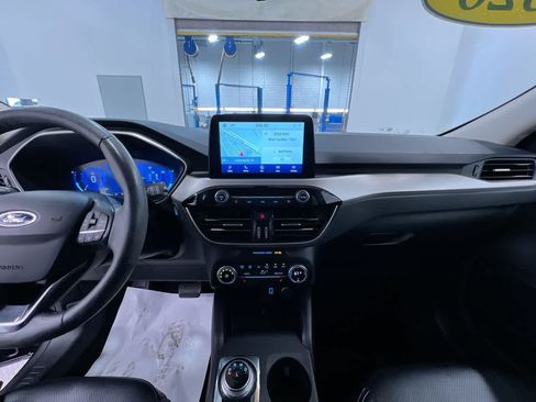 Used 2020 Ford Escape SE Sport AWD/4WD image 23