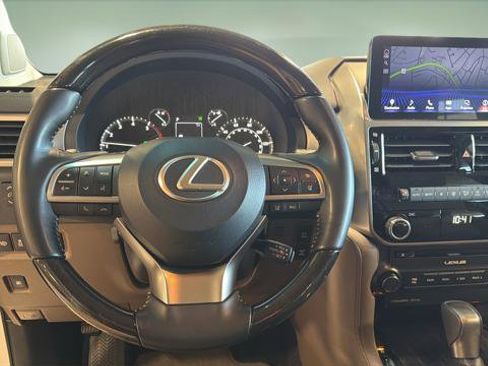 Certified 2023 Lexus GX 460 Premium w/ Premium Package image 22