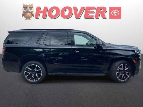 Used 2022 Chevrolet Tahoe RST w/ Luxury Package AWD/4WD image 2