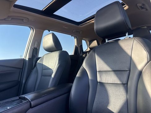 Certified 2023 Nissan Rogue SL w/ SL Premium Package FWD image 37