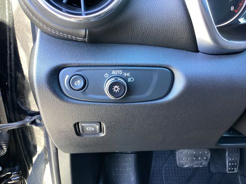 Used 2023 Chevrolet Blazer LT w/ Convenience Package image 30