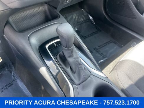 Used 2024 Toyota Corolla LE FWD image 19