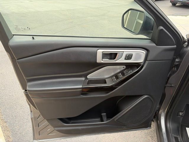 Used 2021 Ford Explorer ST w/ Equipment Group 401A AWD/4WD image 10