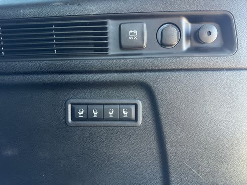 Used 2025 Jeep Wagoneer L 4WD image 15