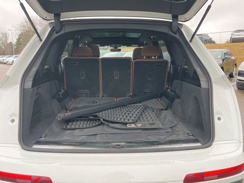 Used 2023 Audi Q7 2.0T Premium w/ Convenience Package image 33