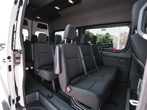Used 2026 Mercedes-Benz Sprinter 2500 image 45