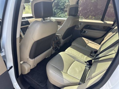 Used 2018 Land Rover Range Rover HSE AWD/4WD image 13
