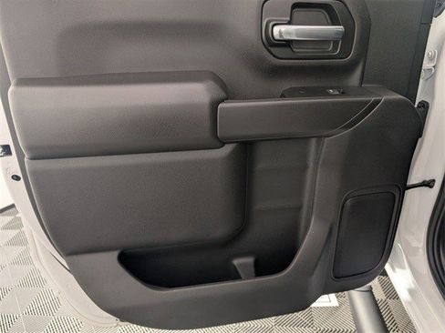 Certified 2025 Chevrolet Silverado 2500 Custom w/ Custom Value Package image 27