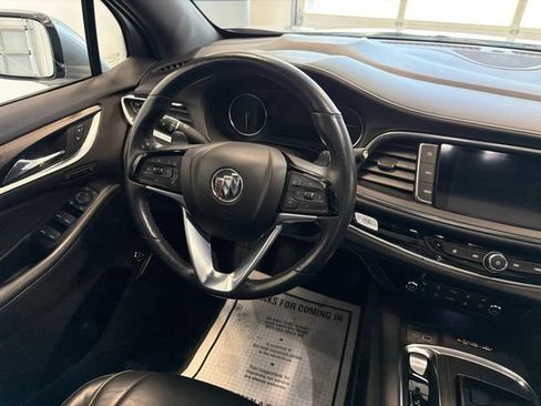 Used 2024 Buick Enclave Avenir w/ Avenir Technology Package AWD/4WD image 34