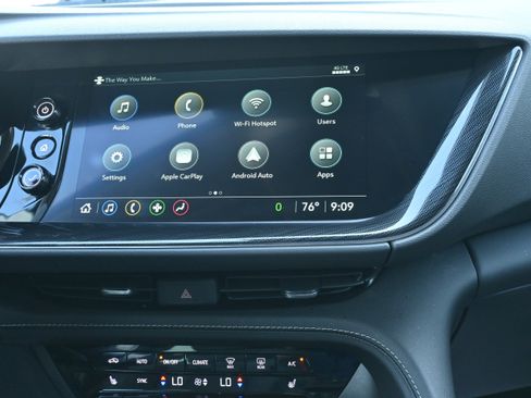 Used 2023 Buick Envision Essence w/ Sport Touring Package image 19