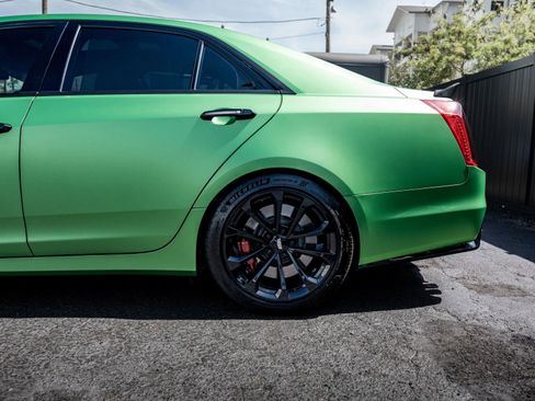Used 2019 Cadillac CTS V w/ Luxury Package RWD image 33