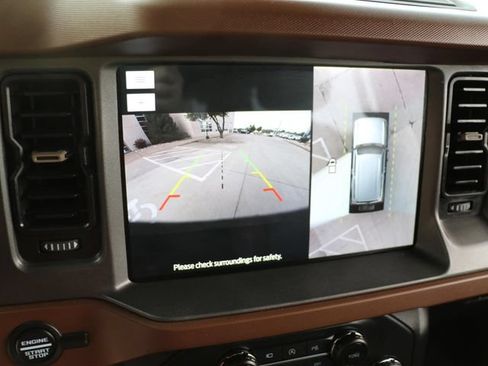 Used 2024 Ford Bronco Outer Banks AWD/4WD image 27