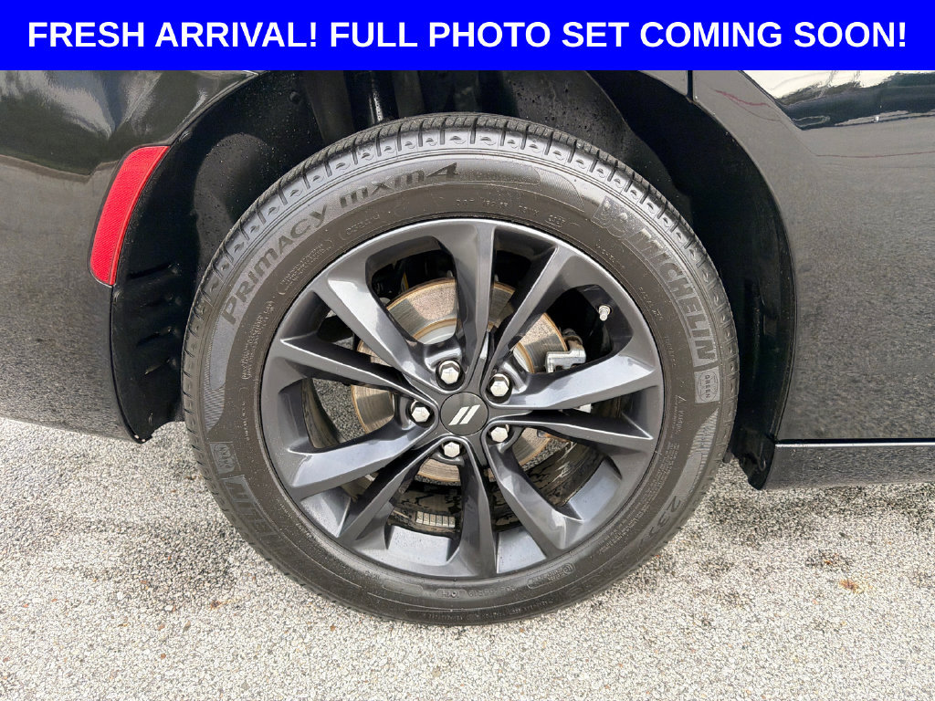 Used 2023 Dodge Charger SXT w/ Blacktop Package AWD/4WD image 35