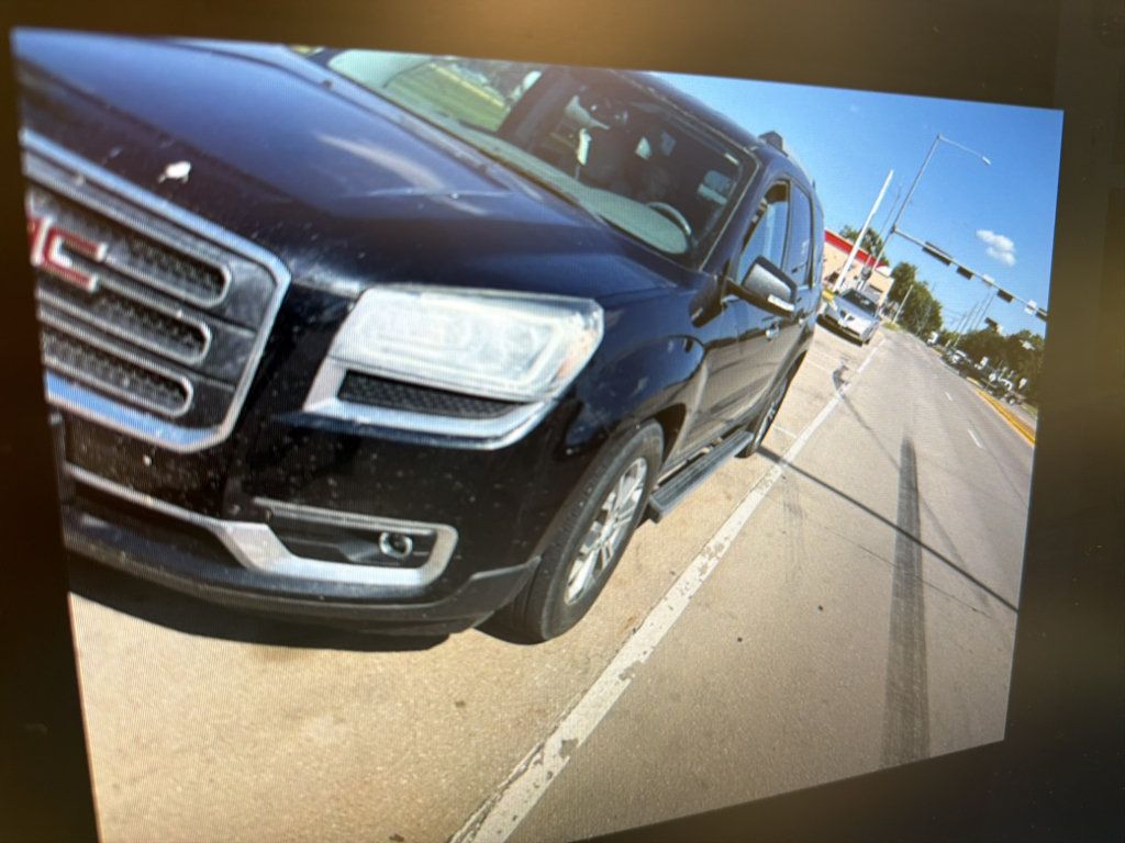 Used 2014 GMC Acadia SLT AWD/4WD image 3