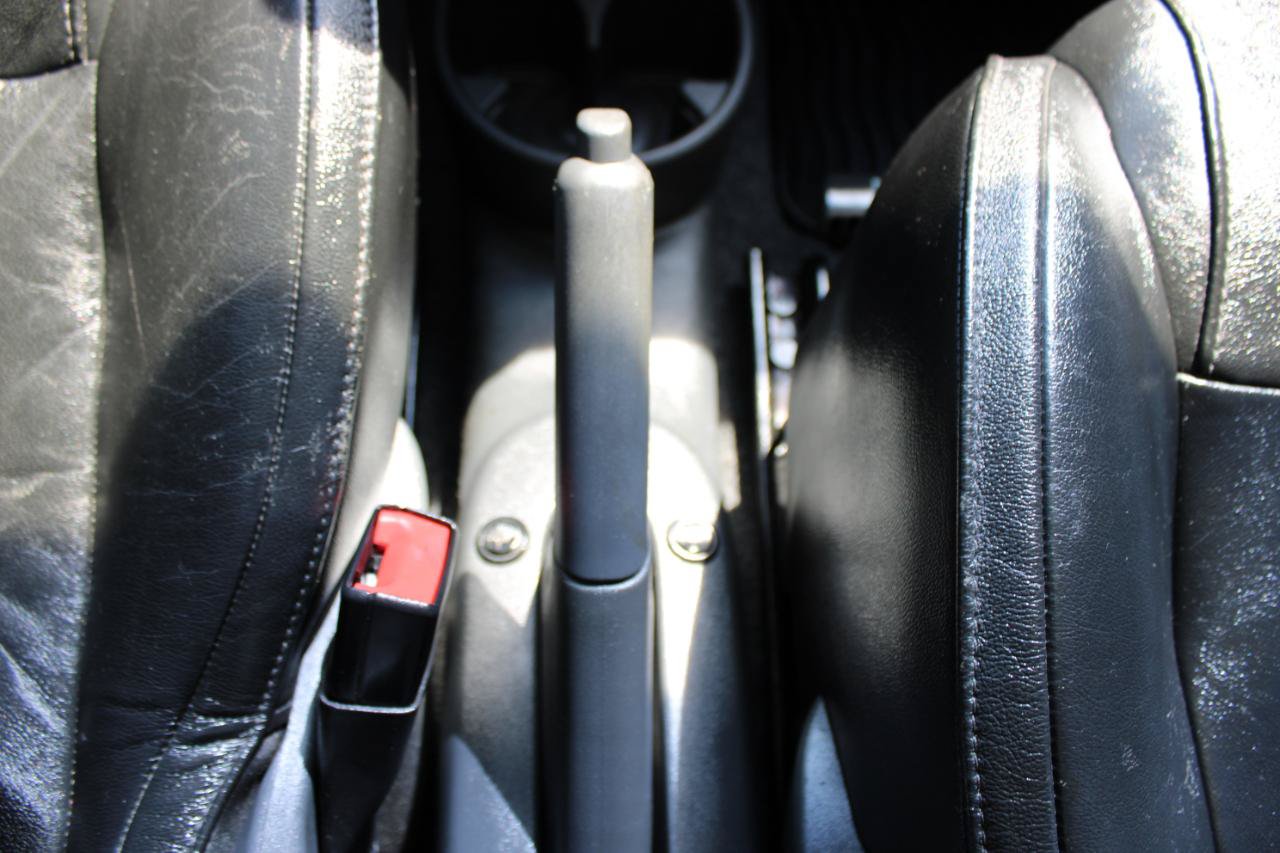Used 2012 FIAT 500 Lounge w/ Luxury Leather Pkg FWD image 24