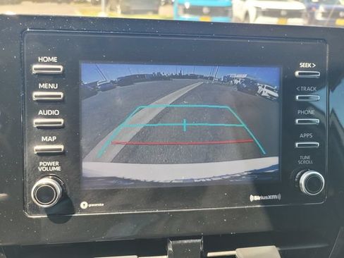 Used 2022 Toyota Camry LE FWD image 21