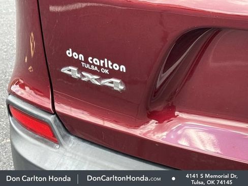 Used 2022 Jeep Cherokee Latitude Lux AWD/4WD image 6
