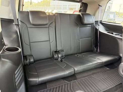 Used 2017 Chevrolet Tahoe LT w/ Luxury Package AWD/4WD image 13