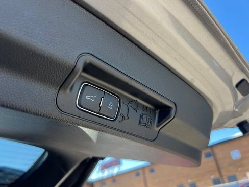 Certified 2024 Ford Explorer XLT w/ Equipment Group 202A AWD/4WD image 23