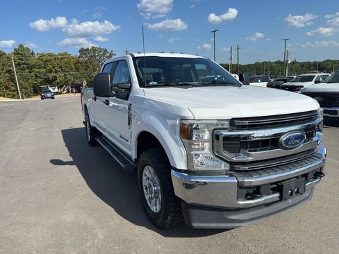 Certified 2021 Ford F250 XL w/ STX Appearance Package AWD/4WD image 3
