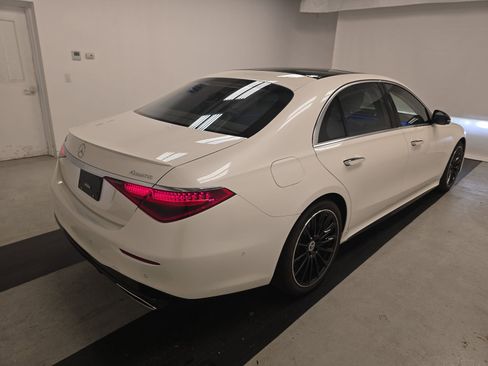 Used 2022 Mercedes-Benz S 580 4MATIC Sedan image 6