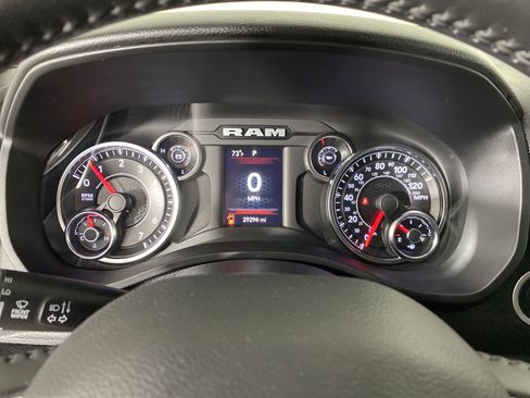 Used 2022 RAM 1500 Big Horn AWD/4WD image 21