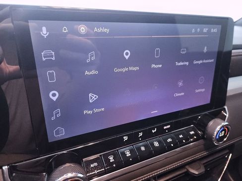 Used 2023 Chevrolet Colorado LT w/ LT Convenience Package image 16